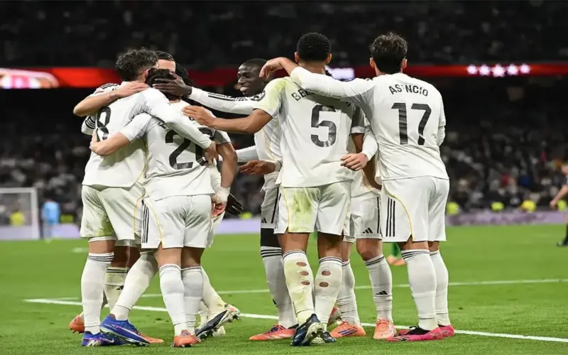 باريس سان جيرمان يزاحم أندية إنجليزية على ضم لاعب ريال مدريد.